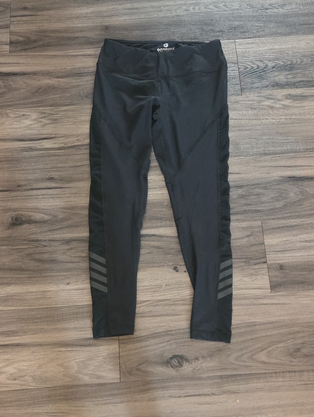 Black Athletic Leggings with Reflective Stripes